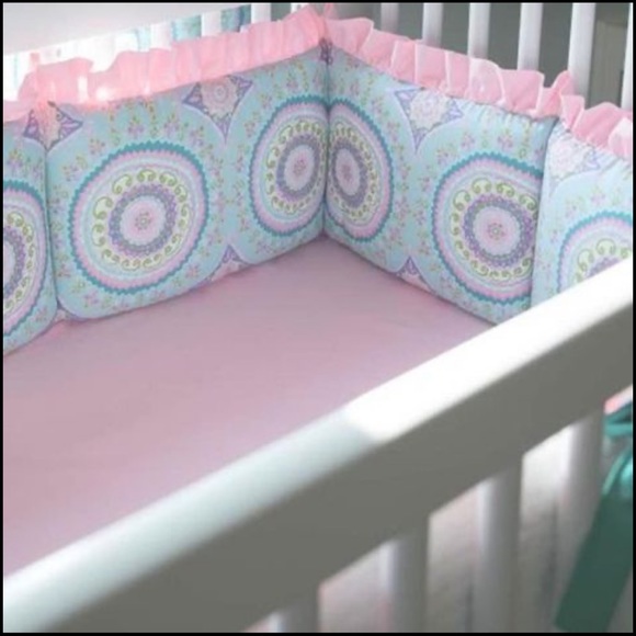 Carousel Designs Aqua Haute Nursery Bedding Set - Picture 3 of 5